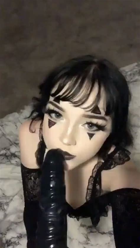 Who Is This Goth Girl Giving A Dildo Blowjob Answered NameThatPorn
