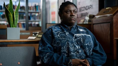 Sex Education Season Wallpapers Wallpaper Cave