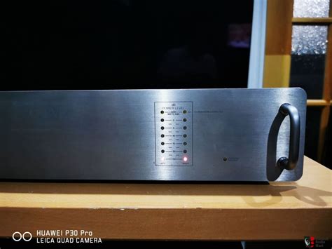 Carver M-4.0t 375W Silver 7 Tube 2-Channel Power Amplifier Photo ...