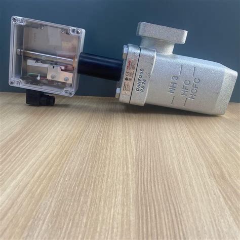 Liquid Level Switch Type Aks 38 148h3194 Level Switch China Switch