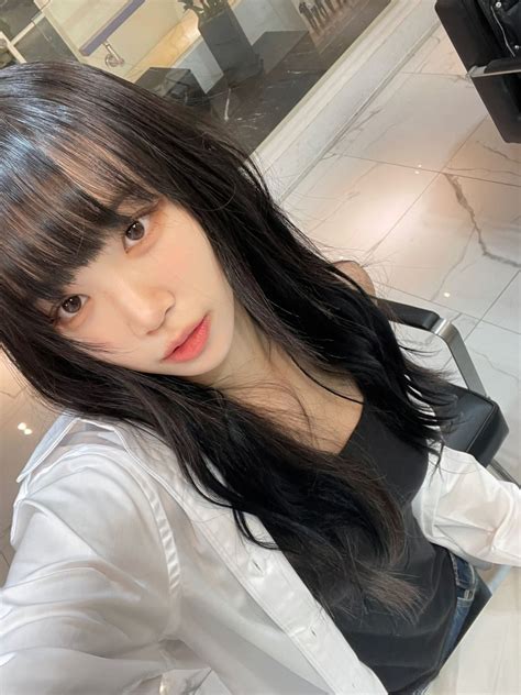 Le Sserafims Kim Chae Won Brings Excitement To Fans Returning With