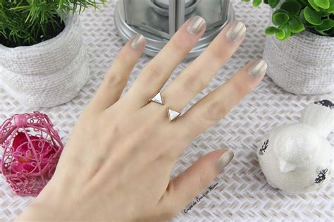 Mes Nouveaux Vernis Ongles Nude Experience Re Partie Coups De Coeur De Mumu