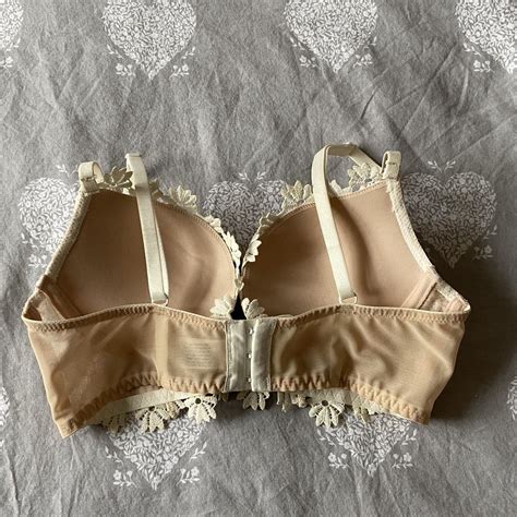 New Look Lace Nude Bralet Size B Push Depop