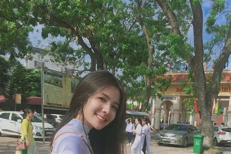 Hot girl từng nổi tiếng cõi mạng trong ngày khai giảng giờ ra sao Báo Kiến Thức