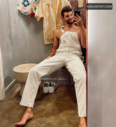 DANIEL PREDA Feet AZNudeFeet Men