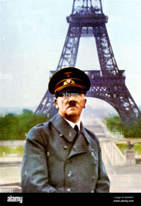 La Seconde Guerre Mondiale Adolf Hitler Paris Tour Eiffel Après L