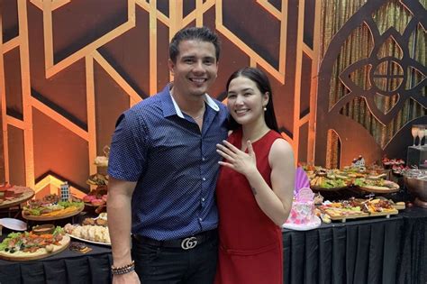 Ejay Falcon Jana Roxas Are Now Engaged Abs Cbn News