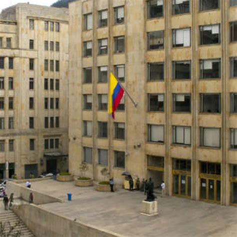 FMI RECORTA PREVISIÓN DE CRECIMIENTO PIB AMÉRICA LATINA A 2 4 EN 2022 VS 3 0 EN PROYECCIÓN DE