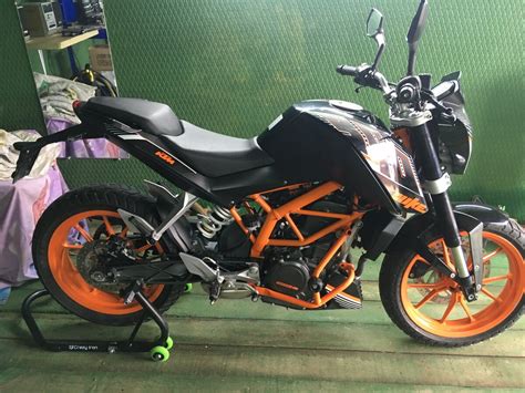 Купить б у KTM 390 Duke инжектор 6 передач в Нижневартовске чёрный naked bike 2014 года по цене