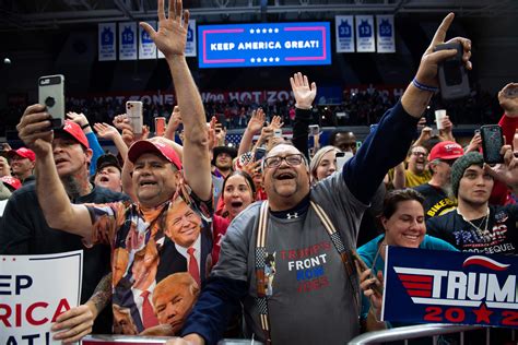 How Many Attended Trump's Iowa Rally? Crowd Size Photos