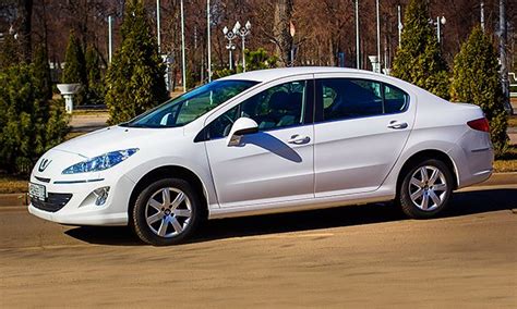 Peugeot 408 моторное масло в двигатель 1.6 объем и какое заливать