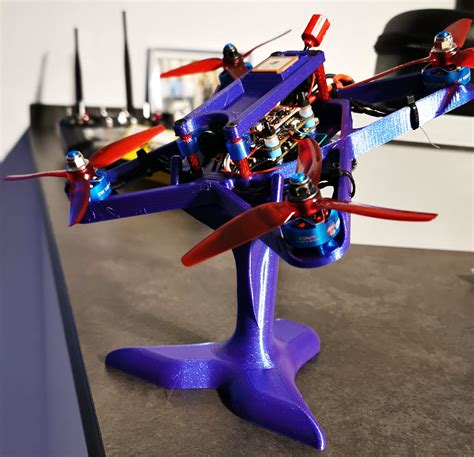 STL file 4" DRONE FRAME FULLY PRINTABLE 30.5x30.5・3D printable model to