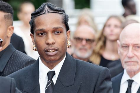 Experts Are Shocked After Discovering Unraveling Ian Connors Impact On Fashion And Culture