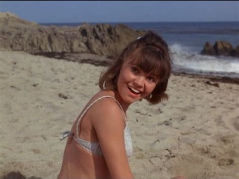 Hot Sally Field Bikini Pics
