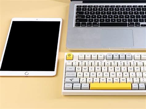 Mua Th Pro Hot Swap Rgb Ghz Bluetooth Wired Gaming Keyboard With Mah Battery