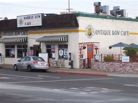 Cafe Verona California closes its doors after fifty years of service 28