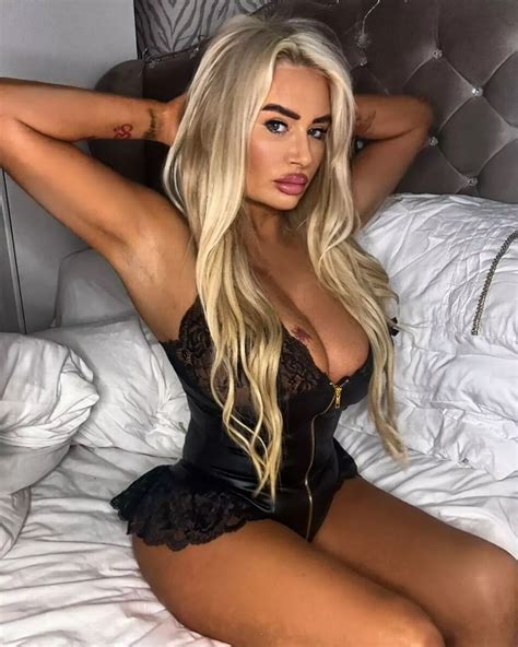 'Proud cougar' ditches men for money to thrive in saucy career - Daily Star