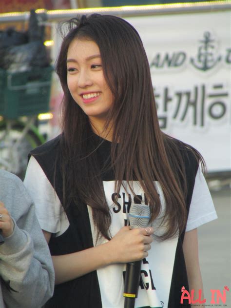 Halla - The Ark - Asiachan KPOP Image Board