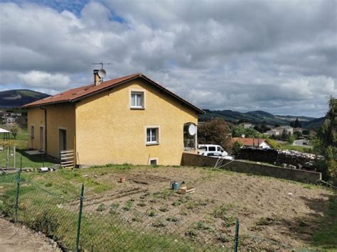 À vendre Maison traditionnelle 9 pièces située à Belleville en