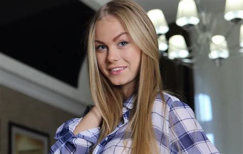 Wallpaper Smile Blonde Shirt Beauty Smile Beauty Nancy A Blondy For Mobile And Desktop