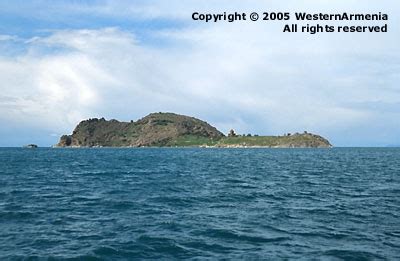 Церкви и монастыри Западной Армении - Район Вана - церковь Сурб Хач ...