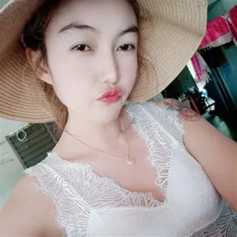 When Your Girlfriend Is Home Alone Voyeur Porn Feat Skyunited XHamster