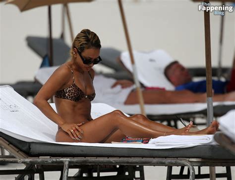 Karrueche Tran Sexy On Beach Bikini Photos Sexy E Girls