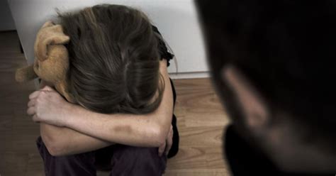 L Rare Talas F R Sex Vergrepp P Barn Svt Nyheter