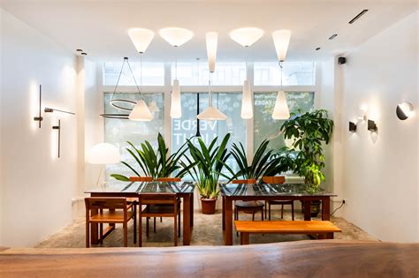 stories verde light