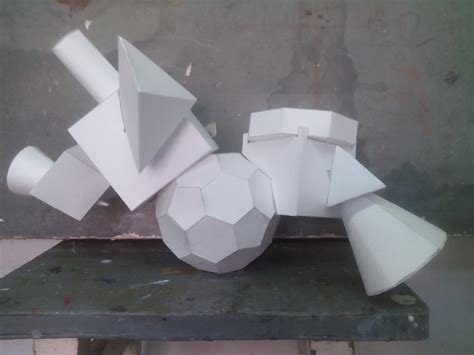 Композиция из геометрических фигур