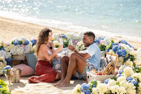 Love Island USAs Kendall Washington Speaks Out After NSFW Nude Videos Surface