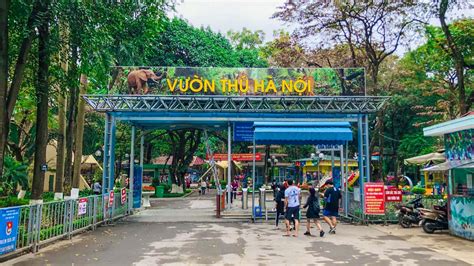 vuon bach thu ha noi diem tham quan xanh ngat giua thu