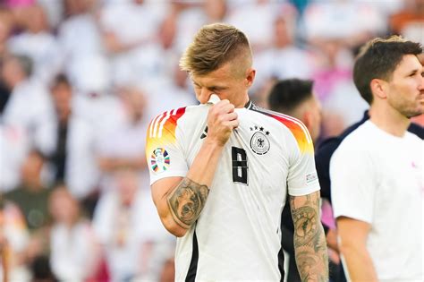 Toni Kroos cu lacrimi în ochi după ultimul meci din carieră Spania