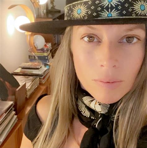 Im A Former Sex Surrogate Who Worked On Channel S Virgin Island Heres What You Didnt See