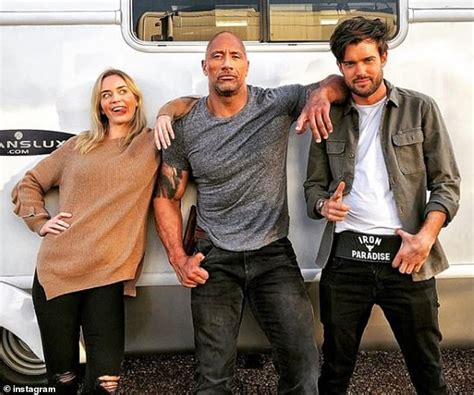 Disney S Jungle Cruise Movie Avoids Using The Word Gay In The Studio S First Ever Coming Out