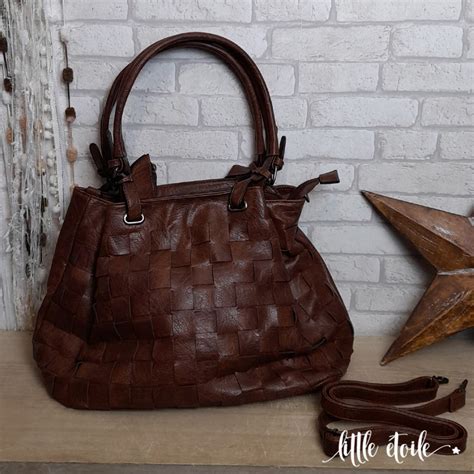 Sac Besace aspect cuir tressé épais et souple