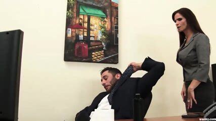 Sexy Milf Boss Syren De Mer Exploits Employee For Dick