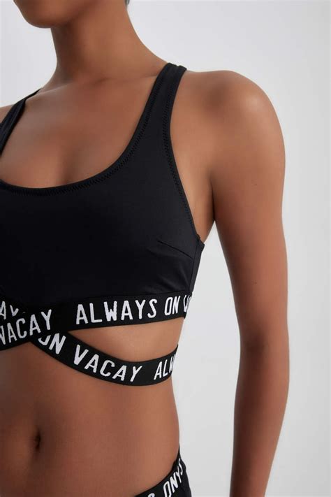 Black Women Regular Fit Bikini Top Defacto