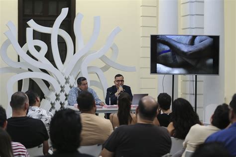 Coliseo Osos Gay Contra La Gordofobia Universidad De Guadalajara