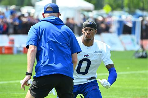 Rookie Wr Keon Colemans Impressive Play Early On At Training Camp