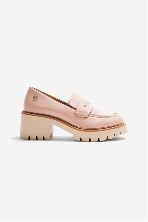 Beijing Nude Promise Shoes