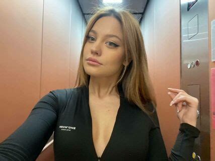 Dilara Dilara Zinatullina Influesii Nude OnlyFans NudoStar TV