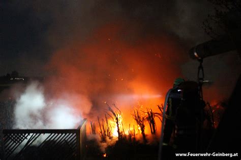 Heckenbrand Moosham Feuerwehr Geinberg