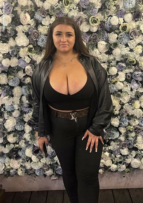 Averillxo Nude Onlyfans Leaks The Fappening Photo