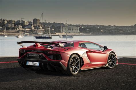 Lamborghini Aventador Svj Is The Classic Supercar Driver S Orbit