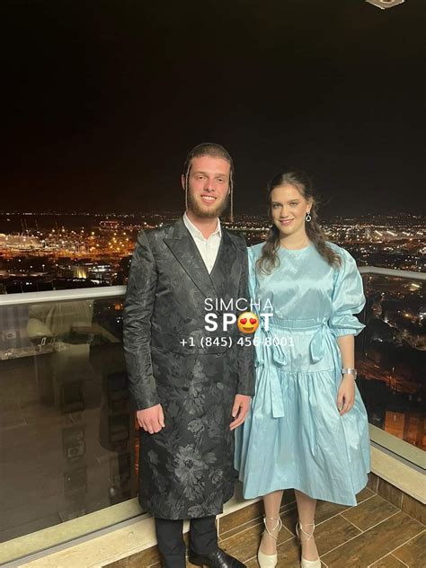 Engagement of Moishy Berezsky to Miri Tirer - Simcha Spot