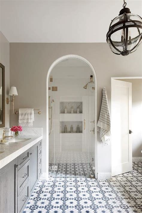 Arched Shower Transitional Bathroom Rice Construction Group