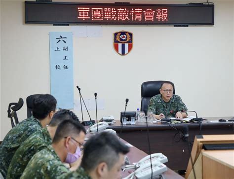 6軍團政戰副主任主持戰敵情會報 確維部隊訓練安全 軍聞 6軍團政戰副主任主持戰敵情會報 確維部隊訓練安全 青年日報