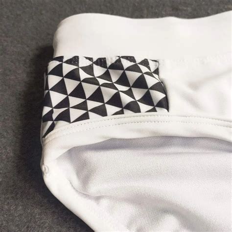 Mens Basic Classic Swim Briefs Padded Bikini Swimwear Triangle Drawstring Swimsuits Board Surf