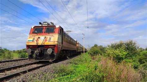 Old Icf Rajdhani Livery Ajj Wap With Maharashtra